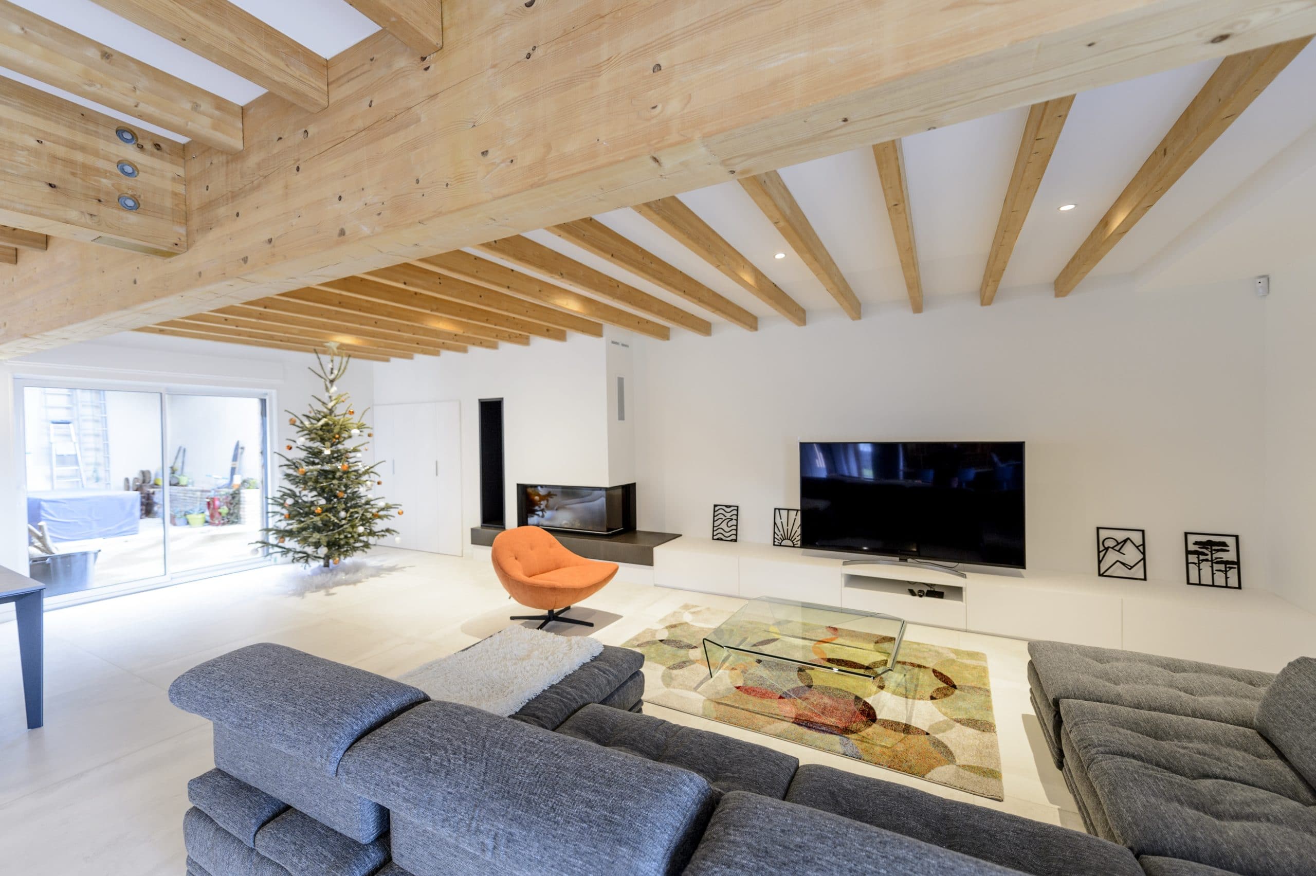 Le Charme Rustique des Poutres Apparentes : Comment les Int&eacute;grer avec &Eacute;l&eacute;gance dans votre Maison