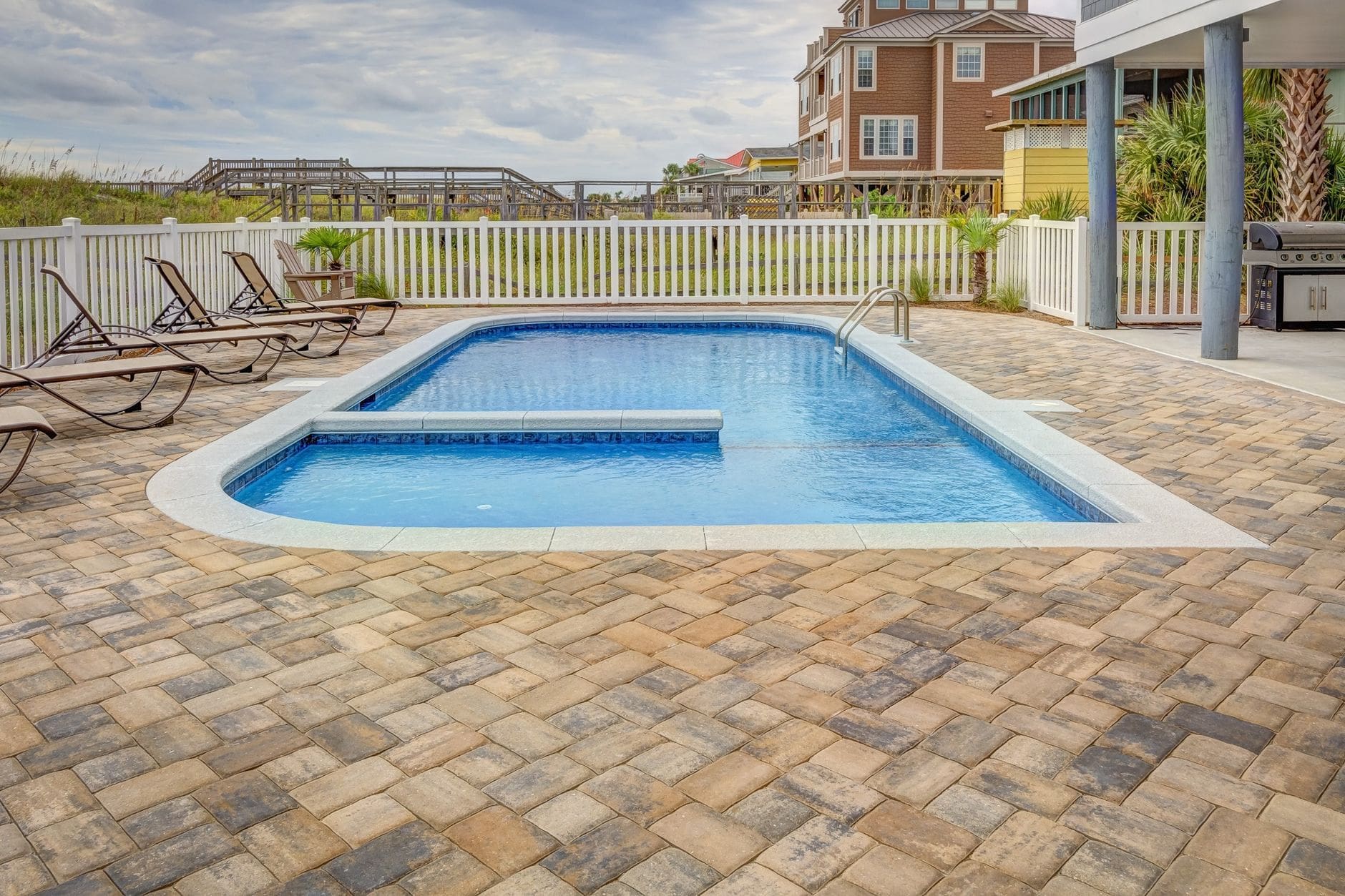 liner piscine réparation